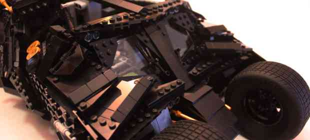 LEGO 76023 Batman's Tumbler UCS Review