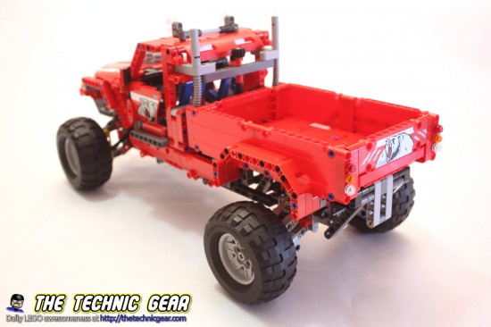 42029-customized-pick-up-truck-back