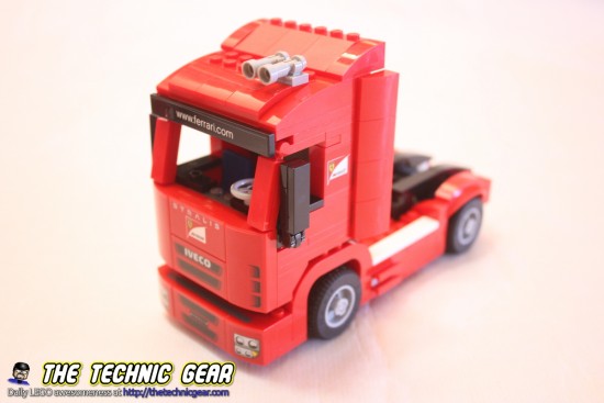 lego-75913-ferrrari-f1-f14-truck-front-details