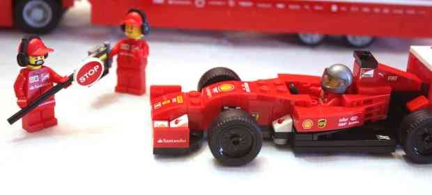 LEGO 75913 Ferrari F14 T & Scuderia Ferrari Truck Review