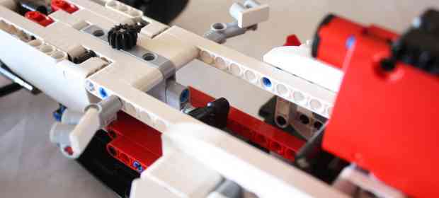 LEGO Technic 42000 F1 Grand Prix Racer Review