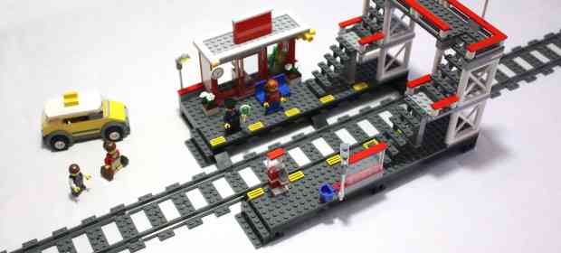 LEGO 7937 Train Station Review