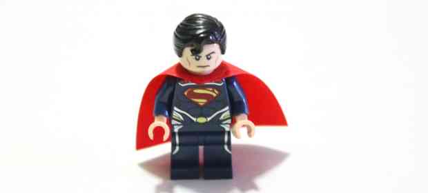 LEGO DC Superheroes 76002 Superman Metropolis Showdown